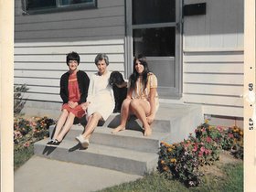 1968 Sept. Barb Witucki, Mom, Daisy, Mary.jpg